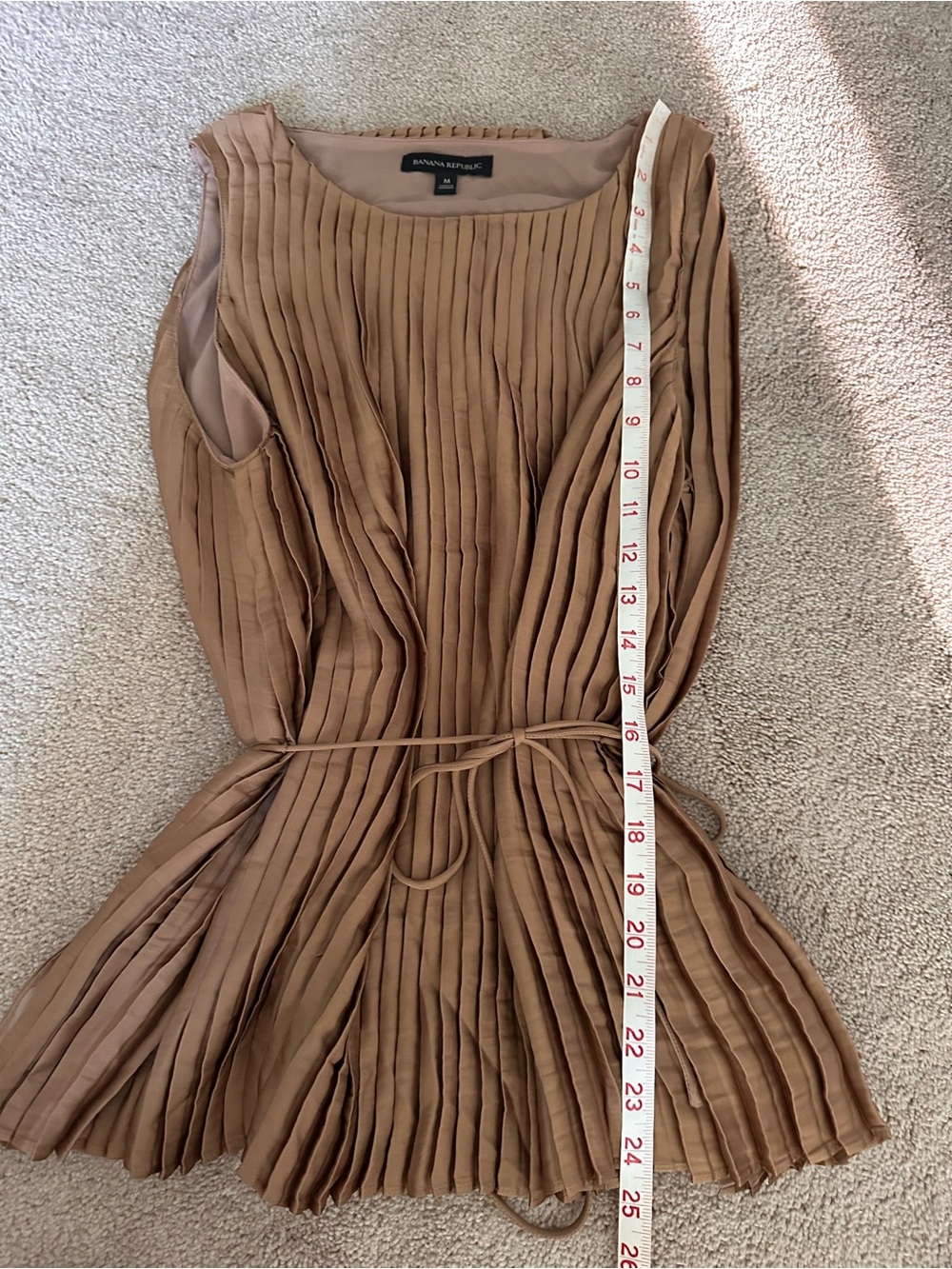 Banana Republic Women's Pleated Sleeveless Top in Gold